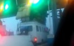 Un car « Ndiaga Ndiaye » aveuglément surchargé bloque le passage sur l’autoroute à Péage