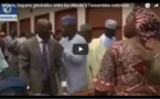 Vidéo : Nigeria, Bagarre généralisée entre les députes à l'Assemblée nationale. Encore une honte pour l'Afrique