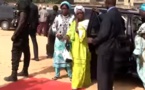 Vidéo - Lendemain Gamou aux Champs des courses: L'arrivée spectaculaire de Sokhna Kiné Sy, fille du Khalife général des Tidianes