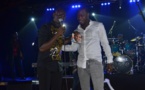 Pape Diouf présente et prie pour le nouvel album de Waly Seck à Paris