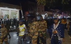 Retraite aux flambeaux à Saint-Louis, la veille du défilé du 4 avril