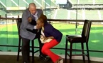 Patron Incognito : son patron découvre qu'elle et ses trois enfants sont sans-abri... il va changer leur vie !
