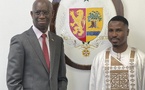 Photos : Le brillant artiste sénégalais Dip Doundou Guiss, figure emblématique de la scène musicale sénégalaise, accueilli à l’Ambassade du Sénégal au Canada