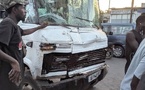 Drame à Castors : Un mort et plusieurs blessés dans un accident impliquant un car "Ndiaga Ndiaye" (Photos)