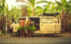 Vivant dans un simple van, ces couples ont trouvé leur paradis et nous font rêver avec des photos sublimes