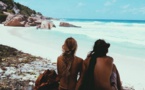 Partir faire le tour du monde en amoureux, vous en avez rêvé ? Ils l'ont fait pendant plus d'un an, et les photos qu'ils en ramènent sont incroyables !