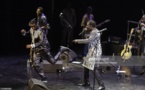 Quand Youssou Ndour se livre à une danse endiablée