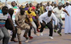 Arrêt sur images: le "bàkk" des lutteurs devant Macky Sall