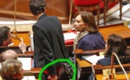 Accident de culotte à l'Assemblée... Najat Vallaud-Belkacem a eu chaud (photos)