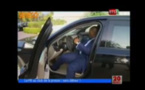 Vidéo - Il arrête la voiture du Président Macky Sall pour lui montrer son…