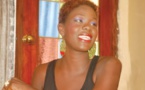 Fille d’une chanteuse religieuse, la charmante Myrma ignore comment elle est devenue musicienne