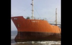 Audio : Un pétrolier « fantôme » à destination de Dakar s’échoue sur les côtes libériennes