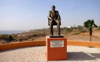 Corniche Ouest : Des inconnus vandalisent la statue du Président Léopold Sédar Senghor !