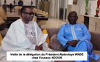 Visite de la délégation du Président Abdoulaye Wade chez Youssou Ndour