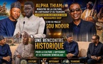 Chez Youssou Ndour, visite du Ministre de la culture de l’artisanat et du tourisme Mr Alpha THIAM (Vidéo)