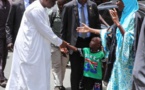 Incroyable, mais vrai! Le Président Macky Sall marche du Palais à la mosquée pour la prière du Vendredi