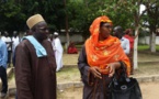 Vidéo et photos - Gambie : Mobilisation de militants et parents devant la Haute Cour de justice pour soutenir Ousaïnou Darboe et Cie