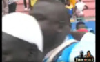 Vidéo: Arrivée de Yekini au stade Demba Diop. Regardez