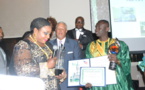 Etats Unis : Le chanteur Pape Diouf, leader de la Génération consciente reçoit un prix