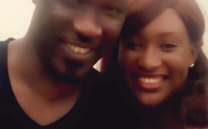 Cheikh Ndiaye tout sourire avec Bébé