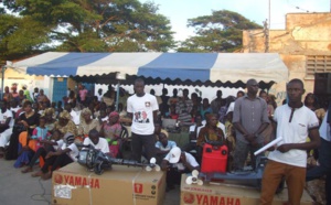 Équipement des pêcheurs de Mbao: Abdou Karim Sall offre des moteurs hors-bords