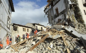 Séisme en Italie: une cinquantaine de morts, nouvelle secousse à Pérouse