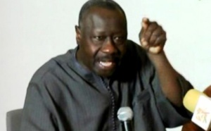 Vidéo- El Hadji Ndiaye dénonce le recrutement abusif de ses agents par les autres télévisions 