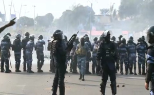 Vidéo,émeute au Gabon après la réélection d'Abo