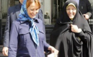 Ségolène Royal oublie qu’il est interdit de serrer la main des hommes en Iran