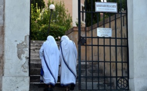 Italie : deux anciennes nonnes se marient