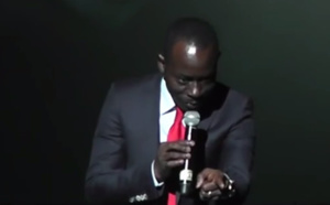 Vidéo - Quand un bébé interrompt le speech de Dj Boubs