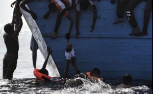 Images déchirantes de migrants dans une lutte désespérée pour survivre