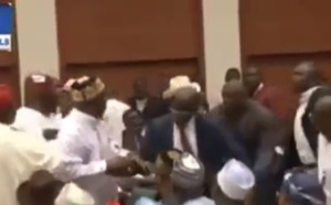 Vidéo: Bagarre généralisée des députés dans l’hémicycle. Regardez...