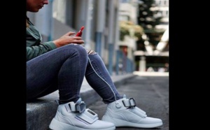 Découvrez la nouvelle paire de baskets composée de WIFI, un chargeur USB et plus: PHOTOS/ VIDÉO