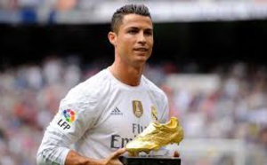 Football-distinction : Zidane : "Ronaldo mérite le Ballon d'Or"