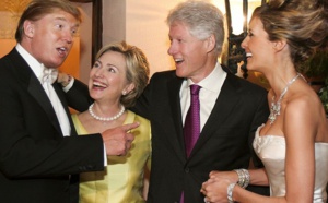 Donald Trump, Hillary et Bill Clinton, lors du mariage de Trump avec Melania en 2005.