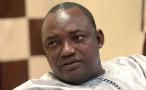 Gambie: les soutiens à Adama Barrow se multiplient