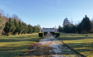 Un château, héritage d’Houphouët-Boigny, sème la zizanie dans un village français