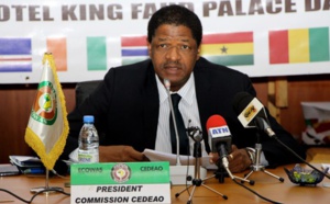 Marcel Alain de Souza : "Si à midi Jammeh n'accepte pas de quitter la Gambie, la CEDEAO passera à l'intervention militaire proprement dite"