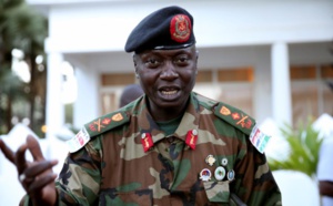 Gambie: Le Général  Ousmane Badje fait une nouvelle allégeance à Adama Barrow (Vidéo)