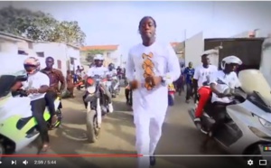 CLIP-Mame Goor Djazaka - "Les Etoiles de Rufisque"
