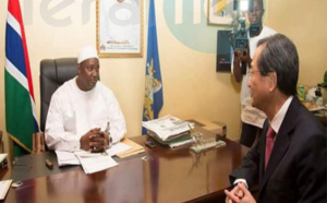 Réunion diplomatique entre le Président Adama Barrow et l'Ambassadeur du Japon à la Gambie, Takeshi Kitahara