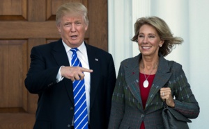Aux Etats-Unis, une milliardaire controversée nommée au Département  de l’Education