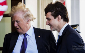PHOTO Donald Trump: sa tignasse s’en­vole à cause du vent et le résul­tat est… surpre­nant !