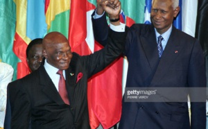 En 1985, des fonds en provenance de l'Union soviétique et de la Libye ont été remis à l'opposition sénégalaise pour déstabiliser Abdou Diouf, selon la CIA