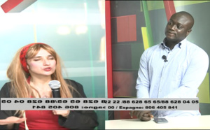 Vidéo: Une voyante "toubab" lit l'avenir dans les cartes pour Ndiaye en direct : "tu aimes beaucoup les femmes"