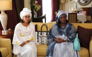 ( 08 Photos) Les deux premières dames Marieme Faye Sall et Sarjo Ballow en toute complicité