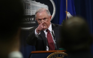 Etats-Unis: le ministre de la Justice se récuse de toute enquête sur la campagne présidentielle