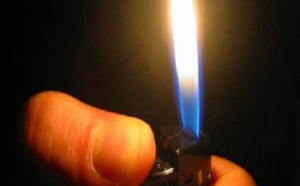Bagarre entre deux drogués: M. Diop asperge son ami de diluant sur la figure et lui jette un briquet allumé
