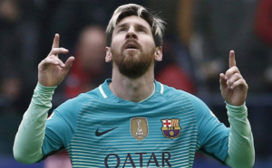 FC BAR-PARIS: Lionel Messi transforme son penalty à la 50e minute